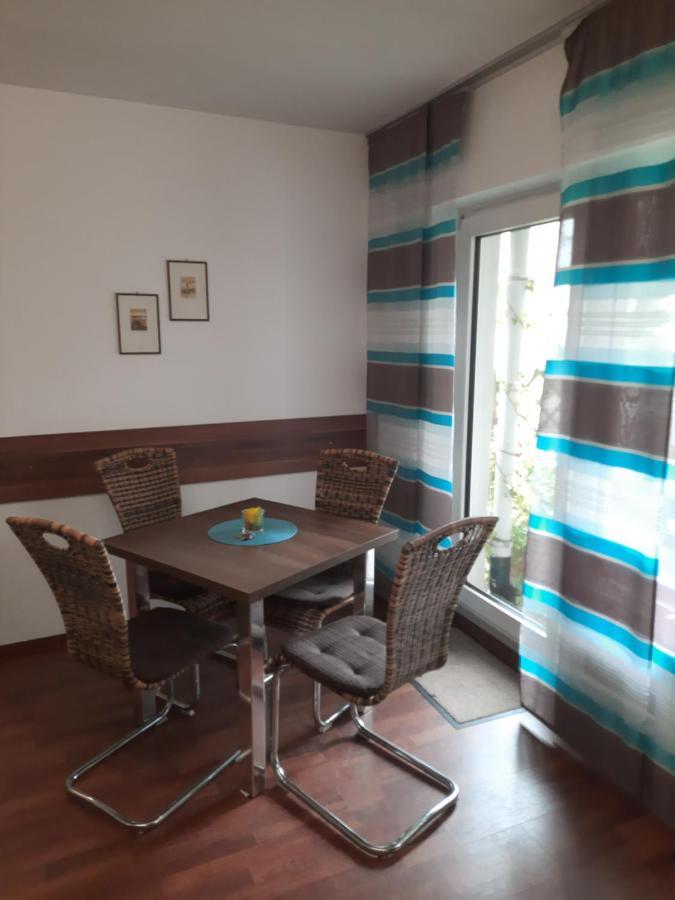 Ferienwohnung Aken Buitenkant foto